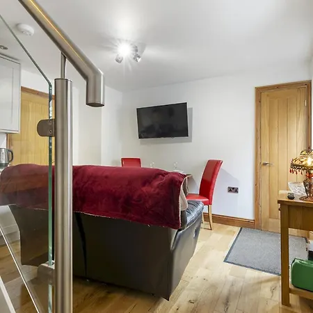 The Terrace - Beautiful 1-bed With Roof Terrace Pass The Keys Appartement