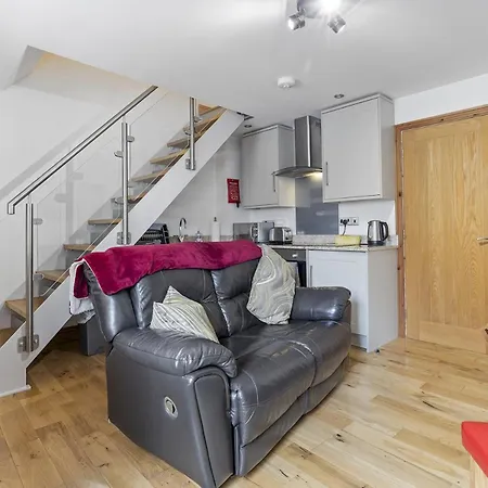The Terrace - Beautiful 1-bed With Roof Terrace Pass The Keys Appartement York