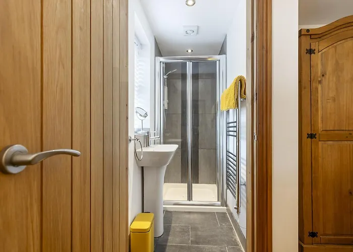 Apartment The Terrace - Beautiful 1-bed With Roof Terrace Pass The Keys