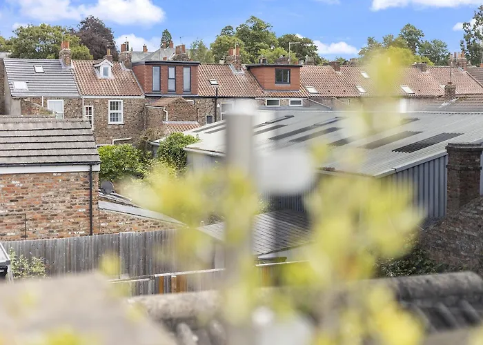 The Terrace - Beautiful 1-bed With Roof Terrace Pass The Keys *