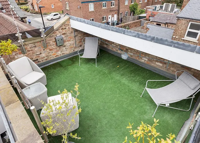 The Terrace - Beautiful 1-bed With Roof Terrace Pass The Keys *